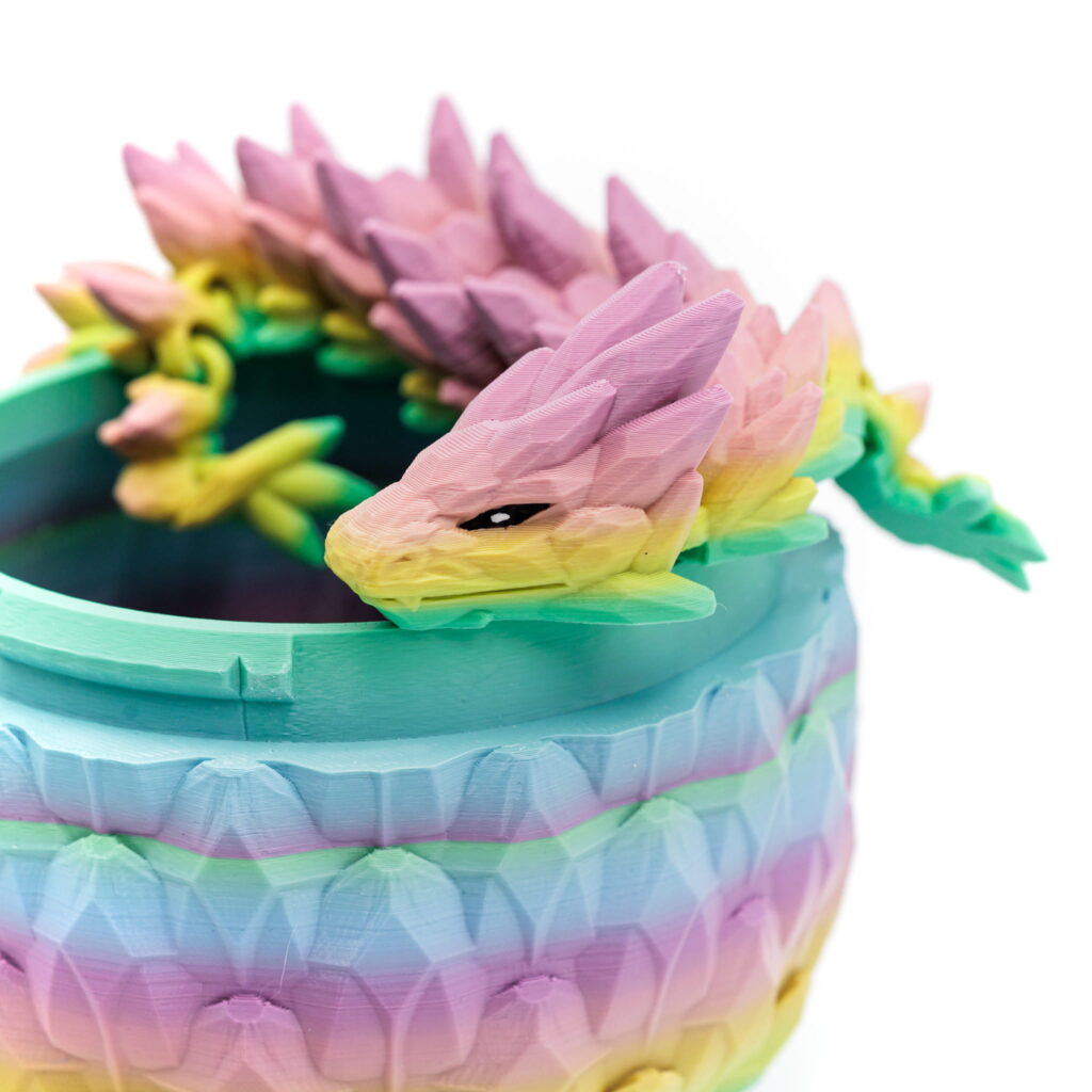 Kryształowy Smok Ze Smoczym Jajem RAINBOW 32cm